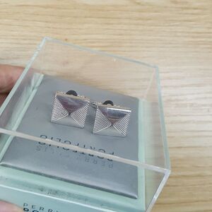 PERRY ELLIS Mens Cuff Links Silver Tone Pyramid